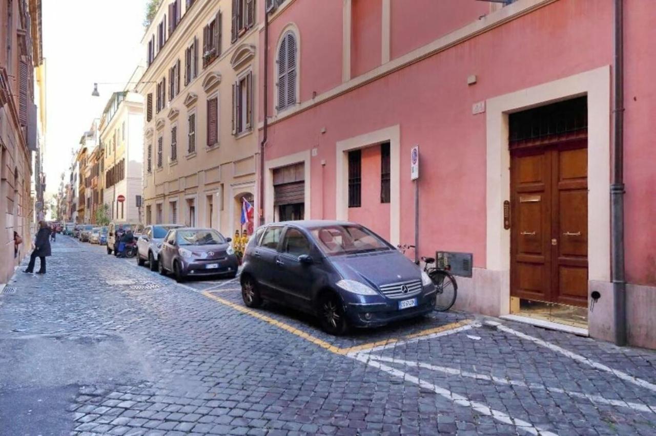 Borgo Vittorio Apartment Рим Екстериор снимка